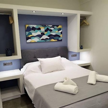 Farisma - Bright And Central Apt In Kalamata Bagian luar foto