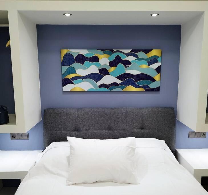 Farisma - Bright And Central Apt In Kalamata Bagian luar foto